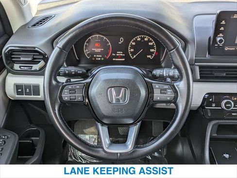 Certified 2024 Honda Pilot Touring image 15
