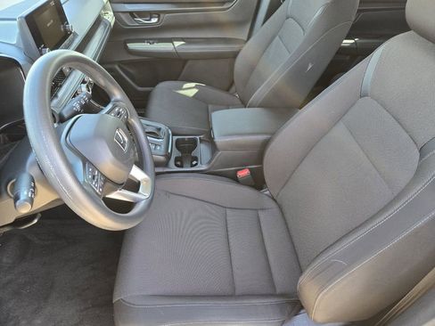Used 2024 Honda CR-V LX image 18