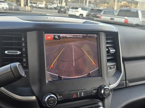 Used 2024 RAM 3500 Big Horn image 23