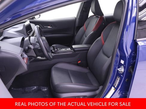 Certified 2024 Toyota Prius Prime FWD image 4
