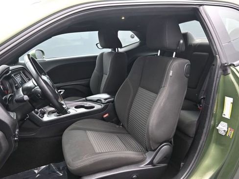 Used 2023 Dodge Challenger SXT RWD image 10