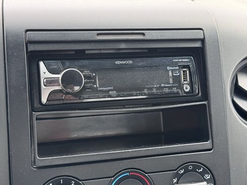 Used 2005 Ford F150 XL image 22