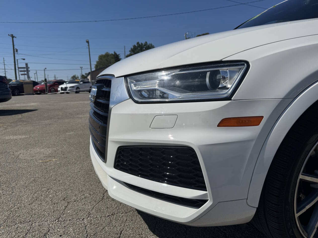 Used 2018 Audi Q3 2.0T Premium FWD image 11