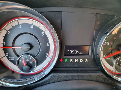 Used 2020 Dodge Grand Caravan SXT FWD image 20