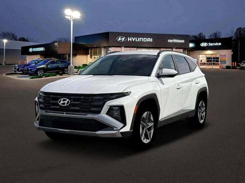New 2026 Hyundai Tucson SEL image 1