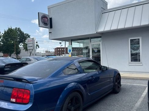 Used 2008 Ford Mustang GT Premium RWD image 4