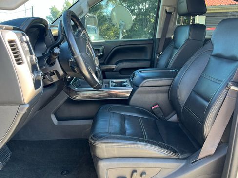 Used 2015 GMC Sierra 2500 Denali w/ Duramax Plus Package image 11