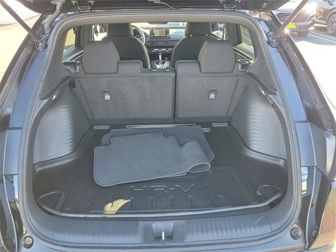 Certified 2023 Honda HR-V Sport image 9