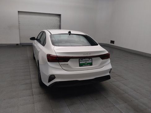 Used 2023 Kia Forte LXS FWD image 6