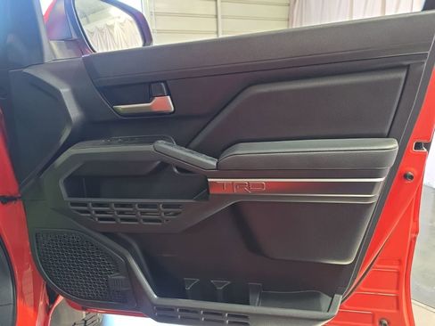 Used 2024 Toyota Tacoma TRD Sport w/ TRD Sport Upgrade Package image 10