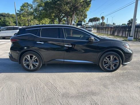 Used 2019 Nissan Murano Platinum image 18