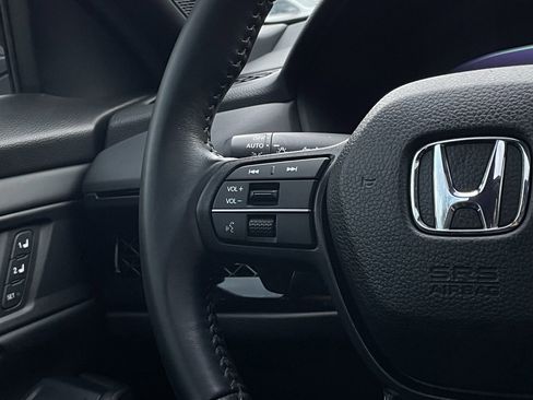 Used 2025 Honda Accord Sport image 14