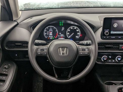 Used 2025 Honda HR-V LX image 22