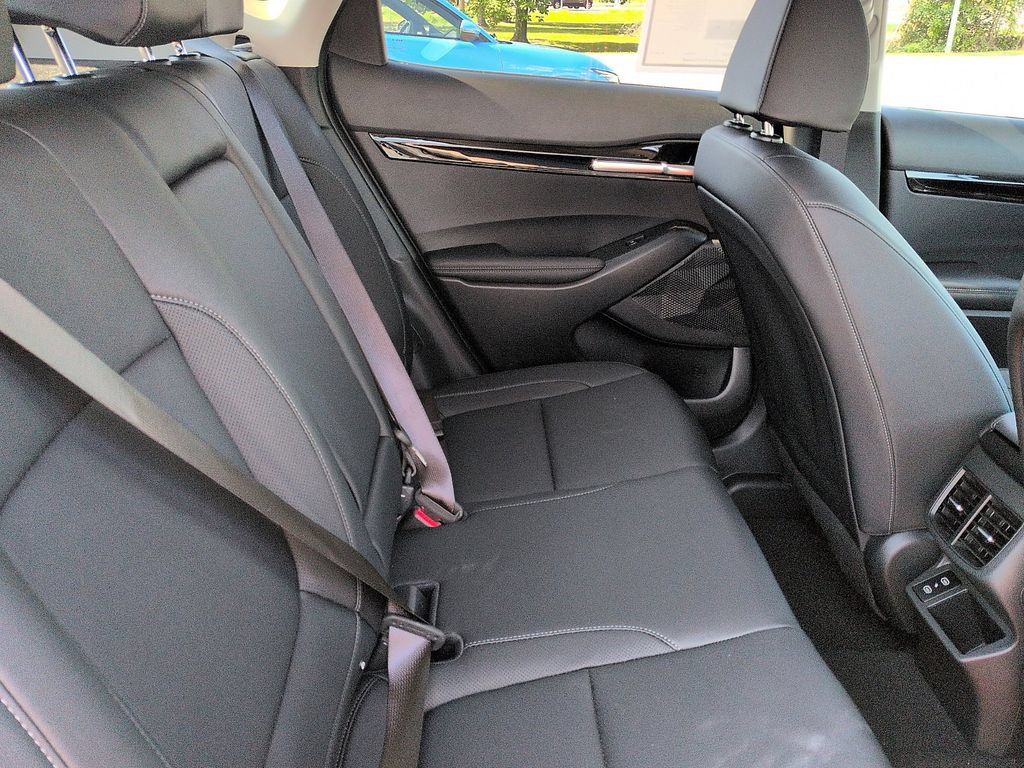 Used 2026 Kia Seltos EX w/ EX Sunroof Package AWD/4WD image 8