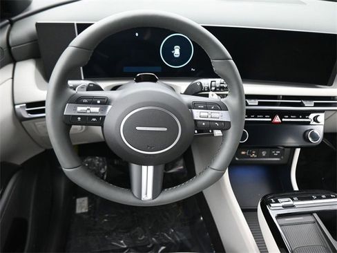 New 2026 Hyundai Tucson Limited image 13