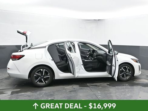 Used 2024 Nissan Sentra SV image 62
