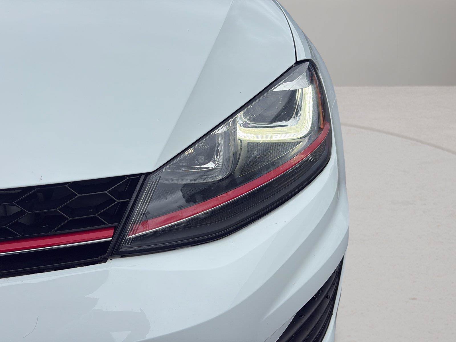Used 2017 Volkswagen GTI SE FWD image 30