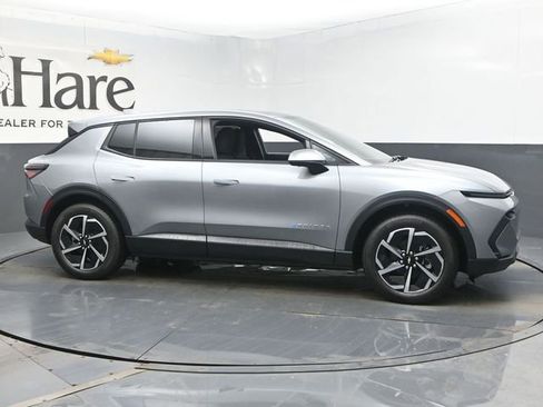 New 2026 Chevrolet Equinox EV LT w/ Comfort Package image 27