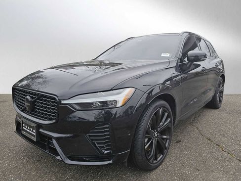 Used 2024 Volvo XC60 T8 Ultimate w/ Protection Package Premier image 7