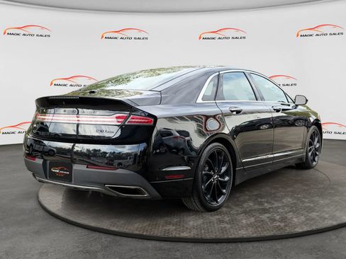 Used 2020 Lincoln MKZ Reserve w/ Monochromatic Package image 8