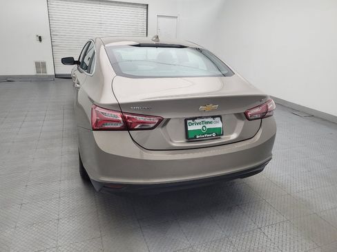 Used 2022 Chevrolet Malibu LT FWD image 6