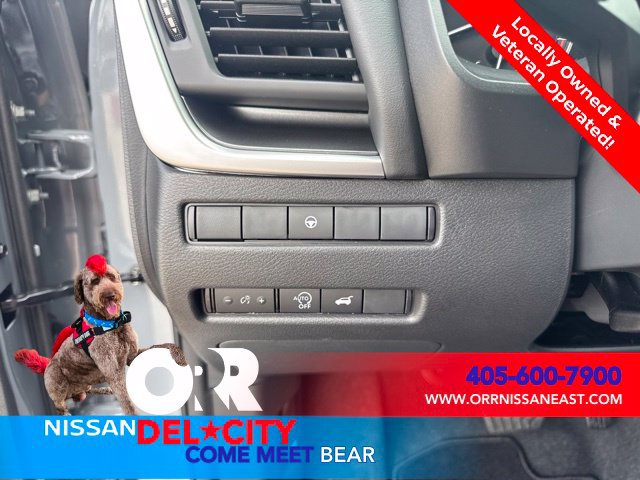 New 2026 Nissan Rogue SV AWD/4WD image 17