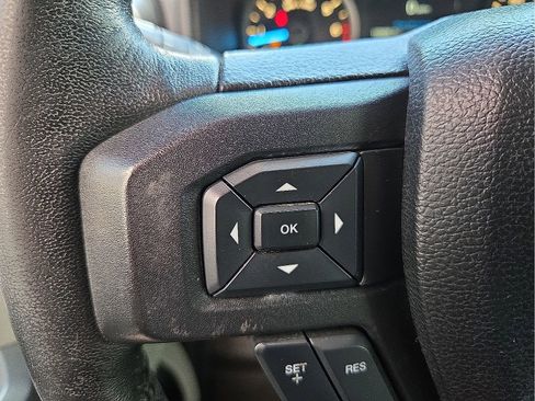 Used 2018 Ford F150 XLT w/ Equipment Group 302A Luxury AWD/4WD image 19