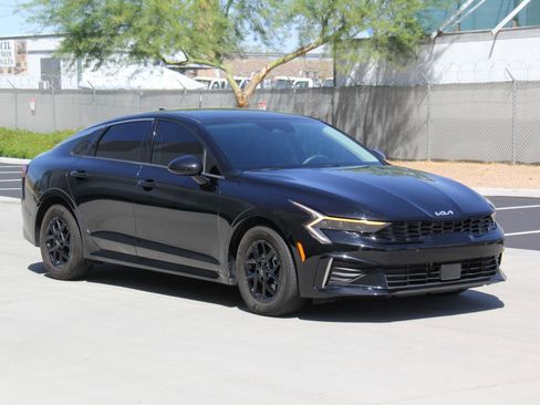 Used 2025 Kia K5 LXS image 3