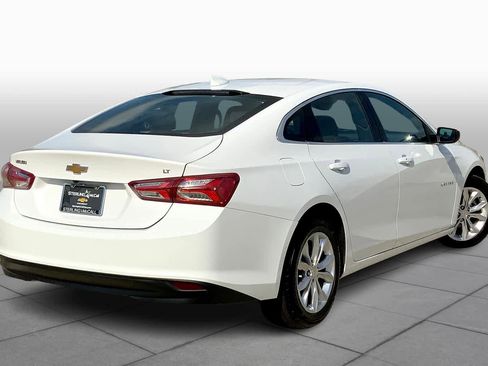 Used 2020 Chevrolet Malibu LT FWD image 13