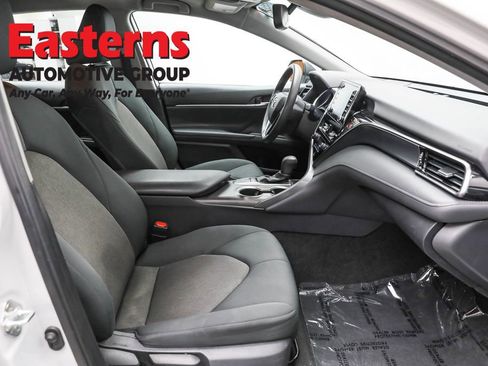 Used 2023 Toyota Camry LE w/ Convenience Package image 23