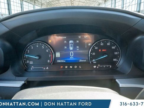 Used 2023 Ford Explorer XLT w/ Equipment Group 202A AWD/4WD image 6