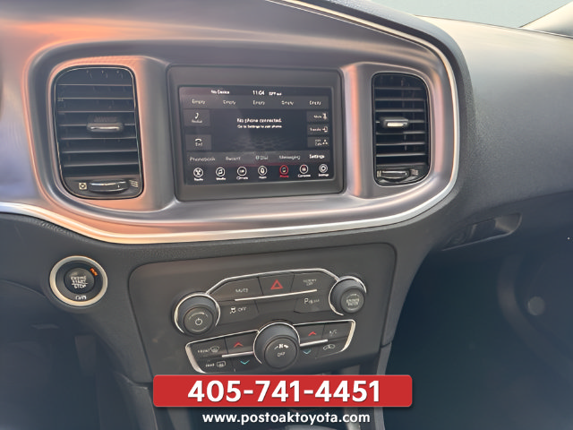 Used 2019 Dodge Charger SXT w/ Blacktop Package RWD image 29