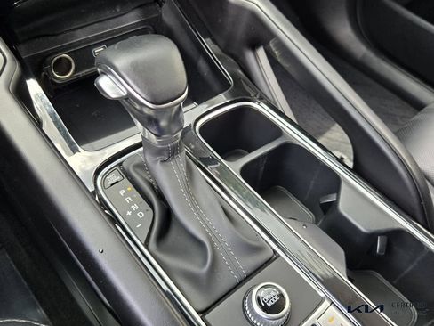 Certified 2024 Kia Telluride S FWD image 24