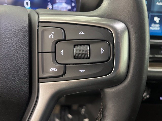 Used 2024 Chevrolet Silverado 1500 LT AWD/4WD image 14
