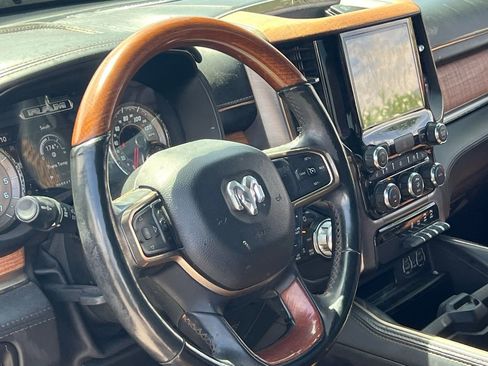 Used 2021 RAM 1500 Limited image 7