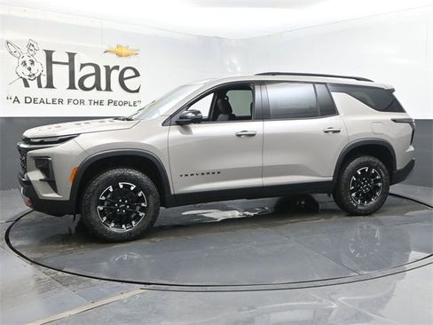 New 2026 Chevrolet Traverse Z71 w/ Enhanced Driving Package image 11