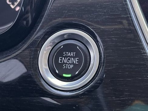 Certified 2022 Cadillac XT6 Premium Luxury w/ Technology Package image 22