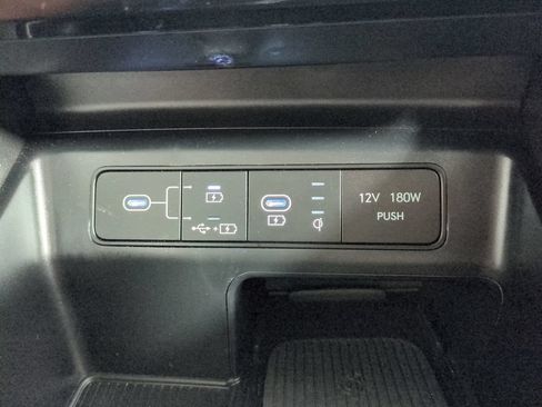 Used 2025 Hyundai Santa Cruz SEL FWD image 26