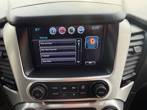 Used 2020 GMC Yukon SLT AWD/4WD image 17