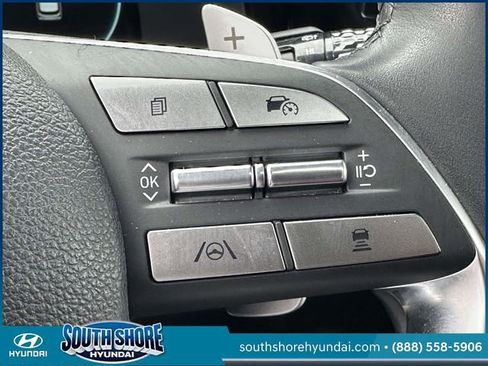 Used 2023 Hyundai Palisade Calligraphy image 25