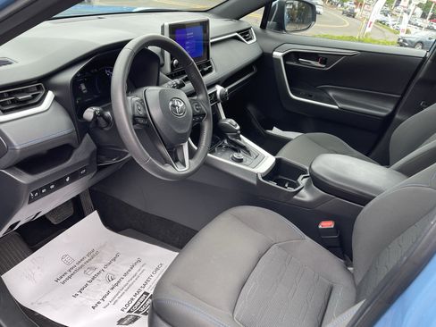 Certified 2024 Toyota RAV4 SE w/ Convenience Package AWD/4WD image 10