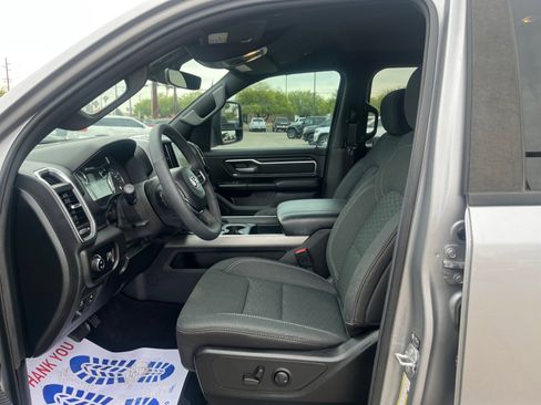 Used 2025 RAM 1500 Big Horn AWD/4WD image 14