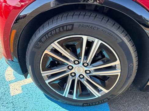 Certified 2024 Cadillac Lyriq Luxury AWD/4WD image 14