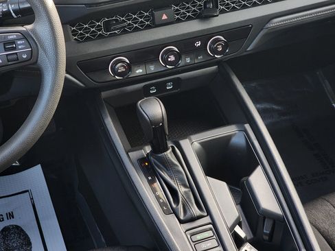 Used 2023 Honda Accord LX image 14