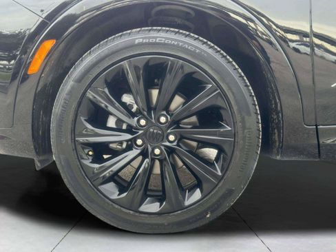 Used 2025 Buick Envista Avenir FWD image 62