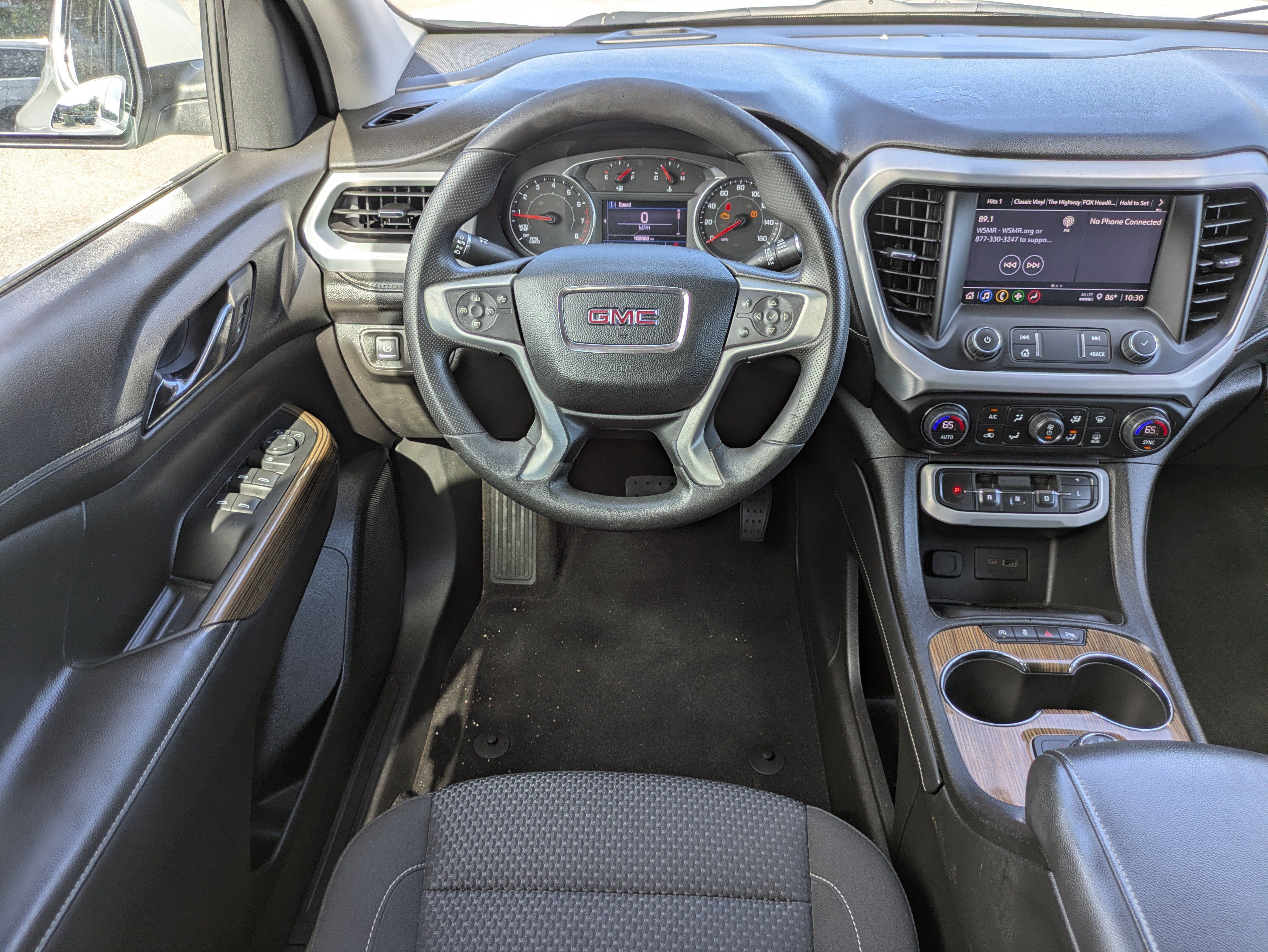 Used 2023 GMC Acadia SLE FWD image 16