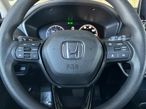 Used 2024 Honda HR-V LX image 24