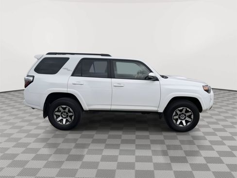 Used 2023 Toyota 4Runner TRD Off-Road Premium w/ Moonroof Package AWD/4WD image 9