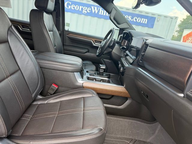 Used 2023 Chevrolet Silverado 1500 High Country w/ High Country Premium Package AWD/4WD image 13