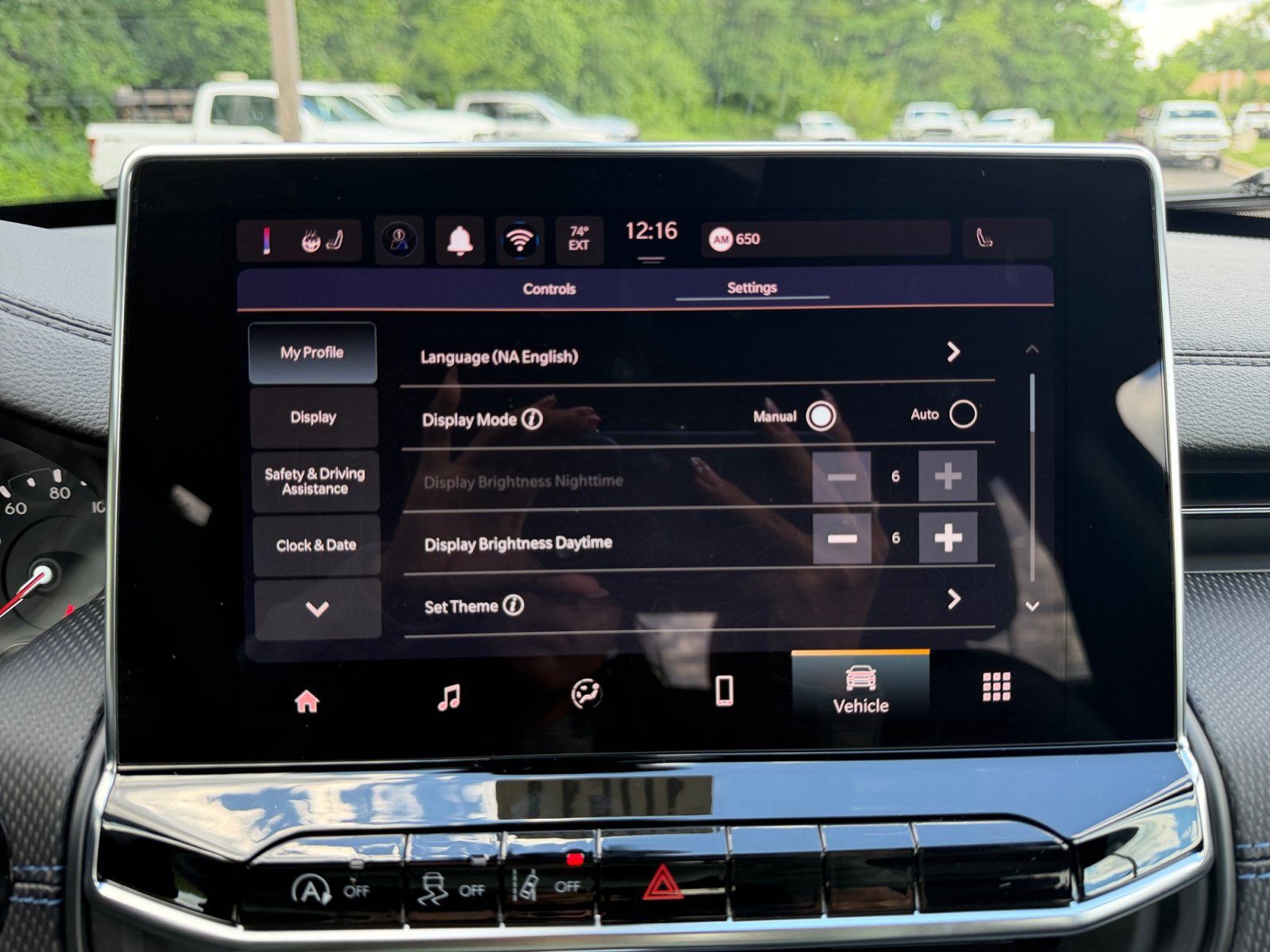 New 2026 Jeep Compass Latitude AWD/4WD image 37